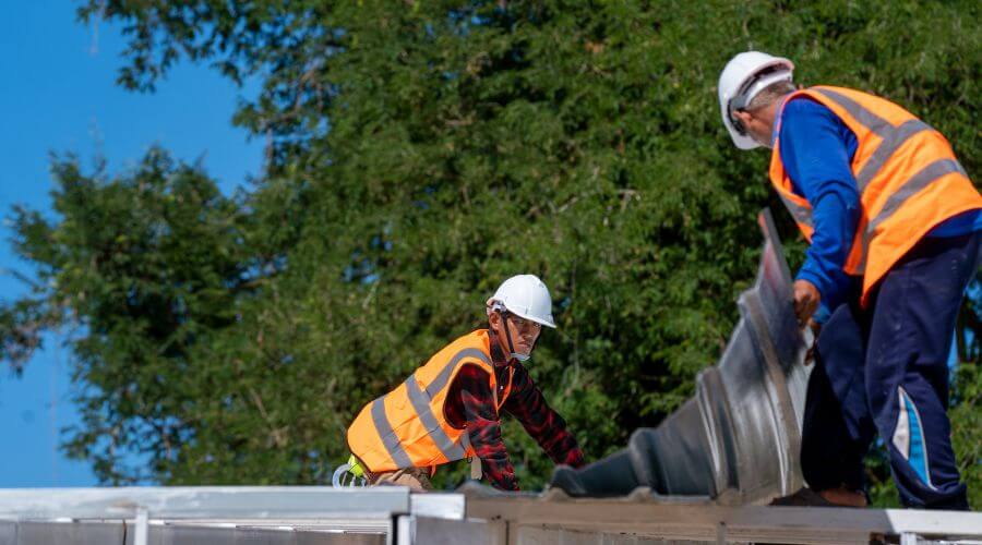 Expert Emergency Roof Repairs services in Linden, WI